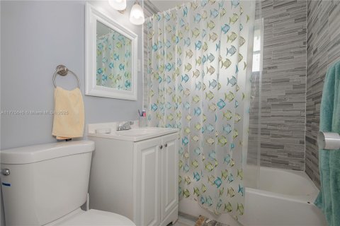 Купить кондоминиум в Майами-Бич, Флорида 1 спальня, 53.7м2, № 1958530 - фото 16