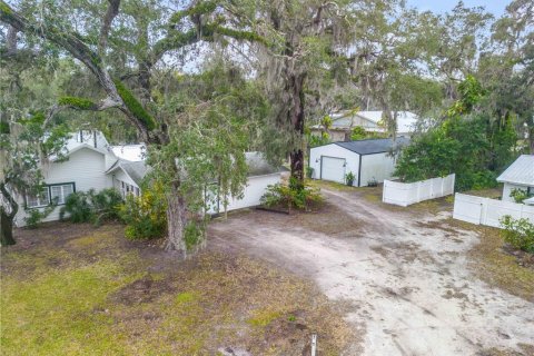 Commercial property in New Smyrna Beach, Florida 276.29 sq.m. № 1716762 - photo 3
