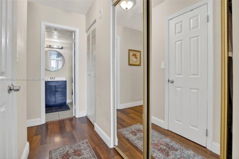 Condominio en venta en Aventura, Florida, 1 dormitorio, 80.82 m2 № 1936595 - foto 18