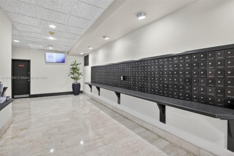 Condominio en venta en Aventura, Florida, 1 dormitorio, 80.82 m2 № 1936595 - foto 30