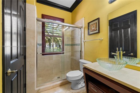 Villa ou maison à louer à Davie, Floride: 6 chambres, 410.07 m2 № 1946454 - photo 29