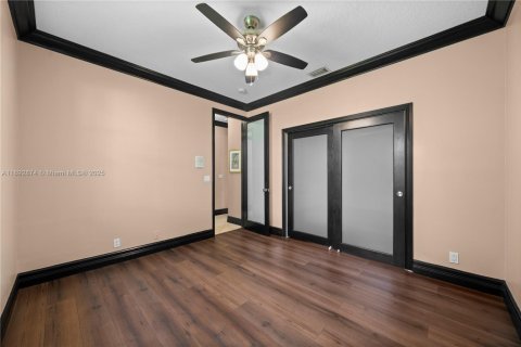 Villa ou maison à louer à Davie, Floride: 6 chambres, 410.07 m2 № 1946454 - photo 13