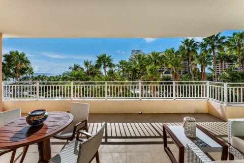 Condominio en venta en Key Biscayne, Florida, 3 dormitorios, 242.01 m2 № 2001933 - foto 28