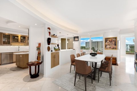 Condominio en venta en Key Biscayne, Florida, 3 dormitorios, 242.01 m2 № 2001933 - foto 8