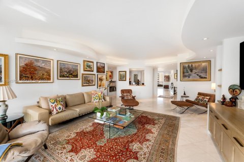 Condominio en venta en Key Biscayne, Florida, 3 dormitorios, 242.01 m2 № 2001933 - foto 2