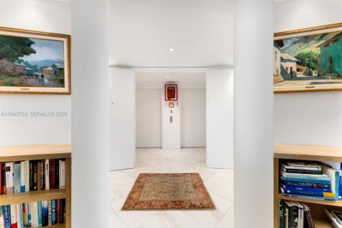 Condominio en venta en Key Biscayne, Florida, 3 dormitorios, 242.01 m2 № 2001933 - foto 25