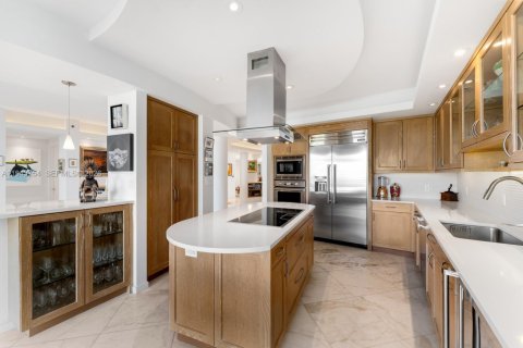 Condominio en venta en Key Biscayne, Florida, 3 dormitorios, 242.01 m2 № 2001933 - foto 12