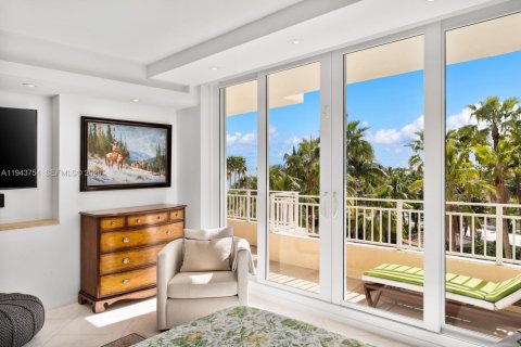 Condominio en venta en Key Biscayne, Florida, 3 dormitorios, 242.01 m2 № 2001933 - foto 14