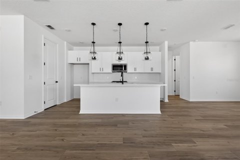 Villa ou maison à vendre à Mount Dora, Floride: 3 chambres, 206.8 m2 № 2222930 - photo 8