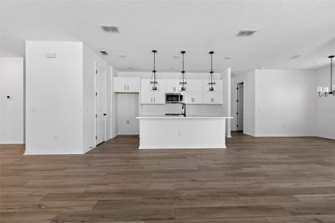 Villa ou maison à vendre à Mount Dora, Floride: 3 chambres, 206.8 m2 № 2222930 - photo 7