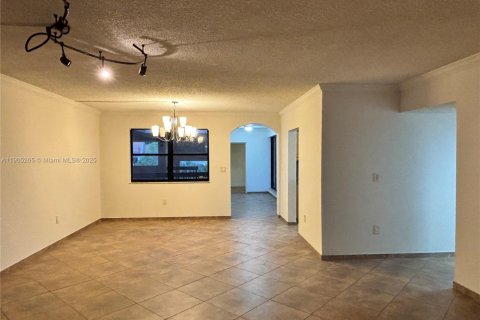 Copropriété à vendre à Miami, Floride: 2 chambres, 132.66 m2 № 2012255 - photo 6