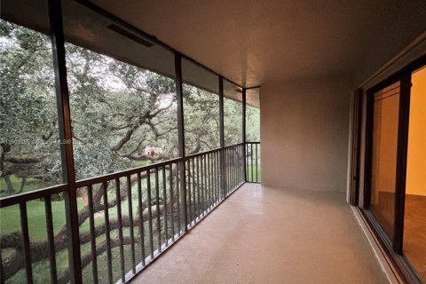 Copropriété à vendre à Miami, Floride: 2 chambres, 132.66 m2 № 2012255 - photo 11