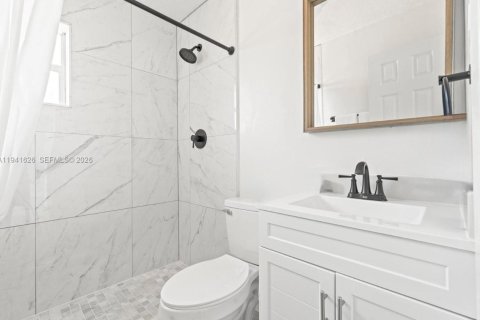 House in Davie, Florida 2 bedrooms, 62.71 sq.m. № 1998695 - photo 18