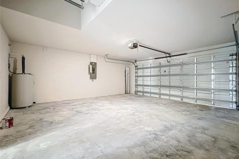 Купить виллу или дом в Лихай-Эйкерс, Флорида 9 комнат, 150.22м2, № 1903113 - фото 23