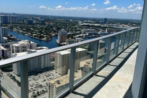 Condominio en venta en Hollywood, Florida, 2 dormitorios, 107.86 m2 № 1960413 - foto 19