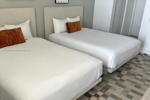 Condominio en venta en Hollywood, Florida, 2 dormitorios, 107.86 m2 № 1960413 - foto 15