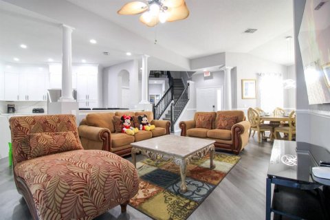 Villa ou maison à vendre à Davenport, Floride: 6 chambres, 263.38 m2 № 1512606 - photo 8