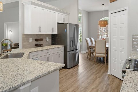 House in Homosassa, Florida 3 bedrooms, 208.84 sq.m. № 1650268 - photo 8