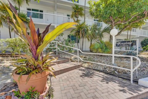 Copropriété à vendre à Hollywood, Floride: 1 chambre, 64.1 m2 № 1987536 - photo 12