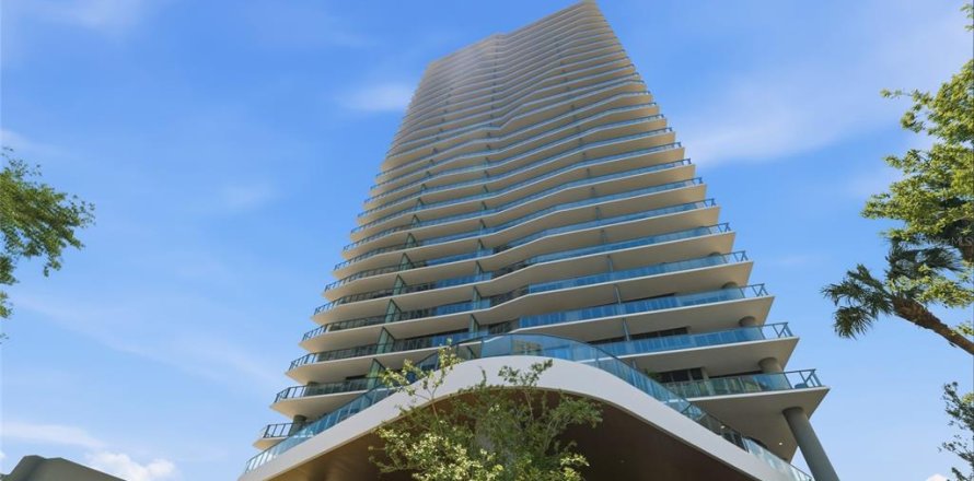 Condo in Tampa, Florida, 2 bedrooms № 2111915