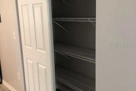 Copropriété à louer à Sarasota, Floride: 2 chambres, 89.84 m2 № 2414002 - photo 9