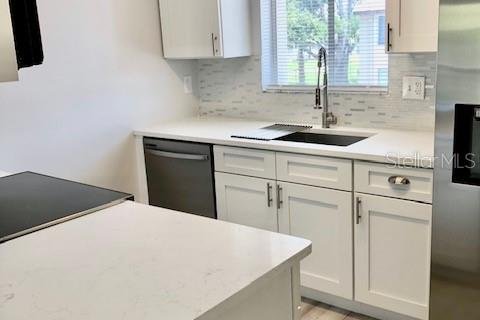 Copropriété à louer à Sarasota, Floride: 2 chambres, 89.84 m2 № 2414002 - photo 7