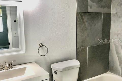 Copropriété à louer à Sarasota, Floride: 2 chambres, 89.84 m2 № 2414002 - photo 12