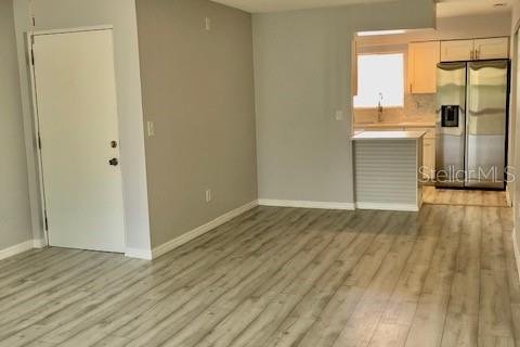 Copropriété à louer à Sarasota, Floride: 2 chambres, 89.84 m2 № 2414002 - photo 5