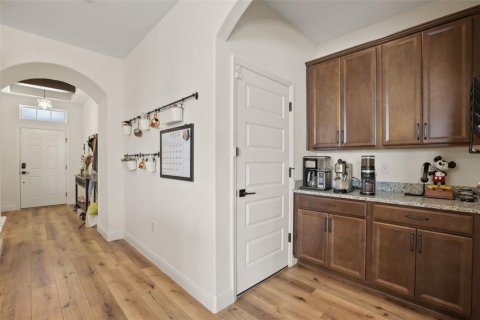 Casa en venta en Winter Garden, Florida, 4 dormitorios, 208.1 m2 № 2200430 - foto 16
