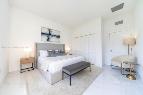 Villa ou maison à vendre à Homestead, Floride: 4 chambres № 2018923 - photo 12