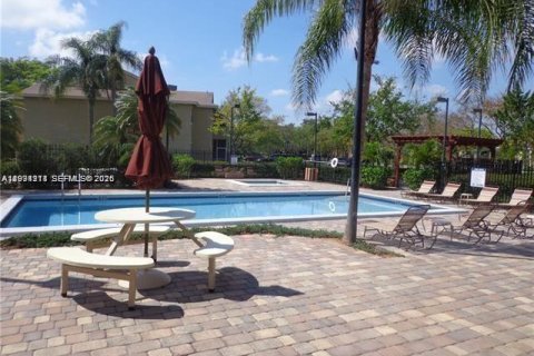 Copropriété à vendre à Deerfield Beach, Floride: 2 chambres, 74.97 m2 № 2056580 - photo 9