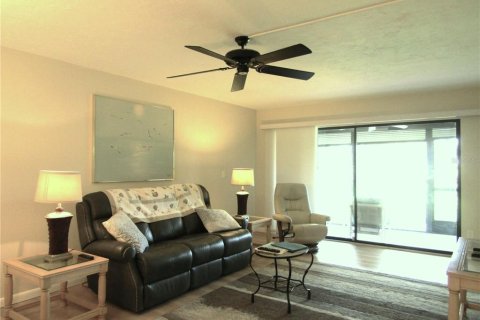 Copropriété à louer à Sarasota, Floride: 2 chambres, 99.31 m2 № 2384016 - photo 10