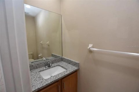 Casa en alquiler en Orlando, Florida, 4 dormitorios, 203.92 m2 № 1846330 - foto 15