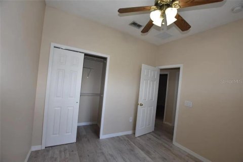 Casa en alquiler en Orlando, Florida, 4 dormitorios, 203.92 m2 № 1846330 - foto 10