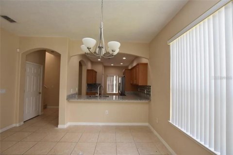 Casa en alquiler en Orlando, Florida, 4 dormitorios, 203.92 m2 № 1846330 - foto 4