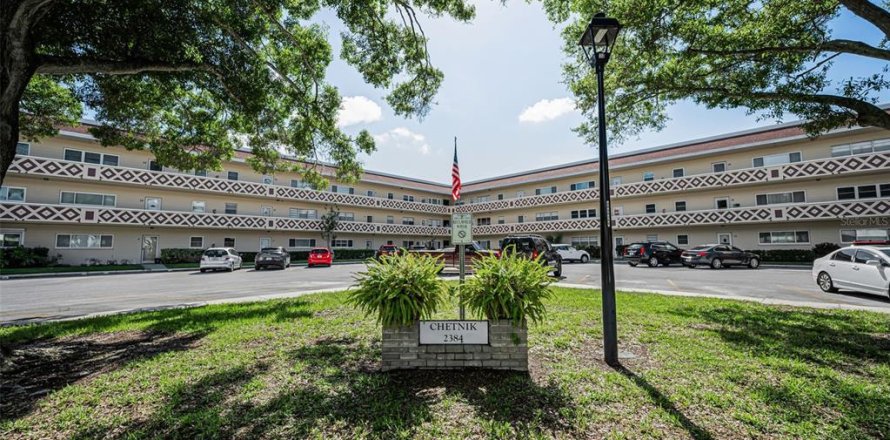 Condo in Clearwater, Florida, 2 bedrooms № 2196604