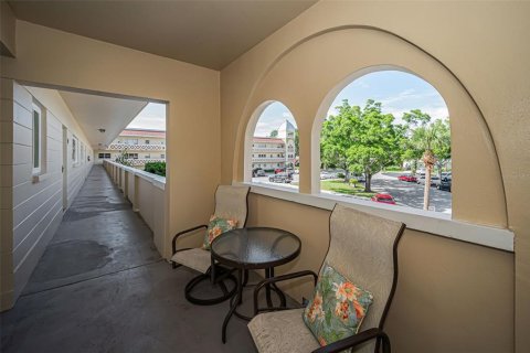 Condo in Clearwater, Florida, 2 bedrooms № 2196604 - photo 25