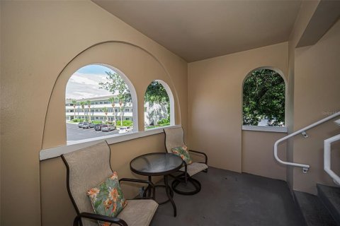 Condo in Clearwater, Florida, 2 bedrooms № 2196604 - photo 24