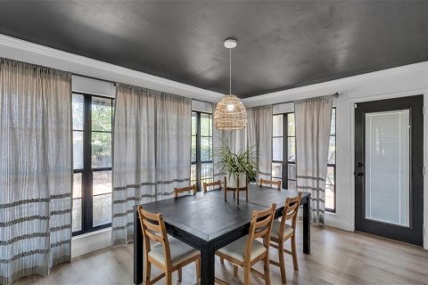 Купить виллу или дом в Лейкленд, Флорида 6 комнат, 259.38м2, № 2104880 - фото 10