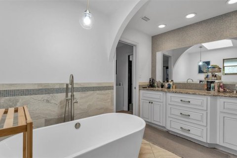 Купить виллу или дом в Лейкленд, Флорида 6 комнат, 259.38м2, № 2104880 - фото 20