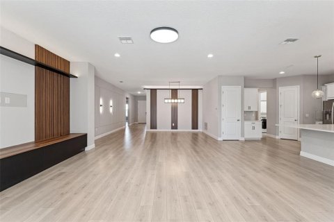Villa ou maison à vendre à Orlando, Floride: 4 chambres, 272.02 m2 № 2395801 - photo 3