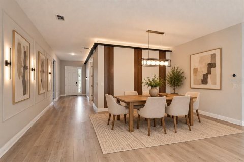 Villa ou maison à vendre à Orlando, Floride: 4 chambres, 272.02 m2 № 2395801 - photo 4
