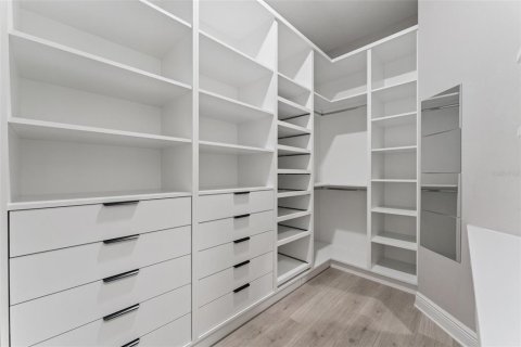 Villa ou maison à vendre à Orlando, Floride: 4 chambres, 272.02 m2 № 2395801 - photo 20