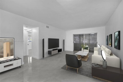 Condo in Hollywood, Florida, 2 bedrooms  № 2152809 - photo 7