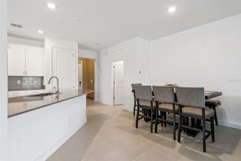Casa en venta en Davenport, Florida, 4 dormitorios, 195.93 m2 № 2287961 - foto 20