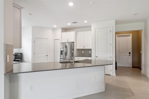 Casa en venta en Davenport, Florida, 4 dormitorios, 195.93 m2 № 2287961 - foto 19