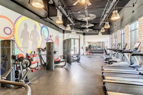 House in Davenport, Florida 3 bedrooms № 2033733 - photo 5