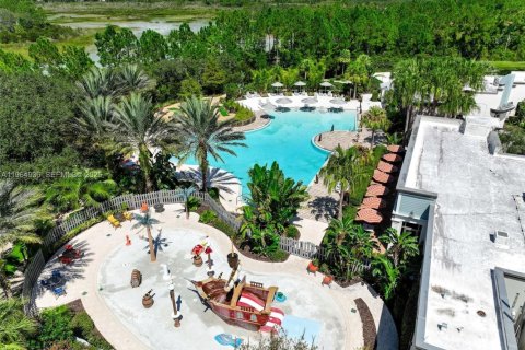 House in Davenport, Florida 3 bedrooms № 2033733 - photo 10