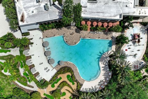 House in Davenport, Florida 3 bedrooms № 2033733 - photo 2