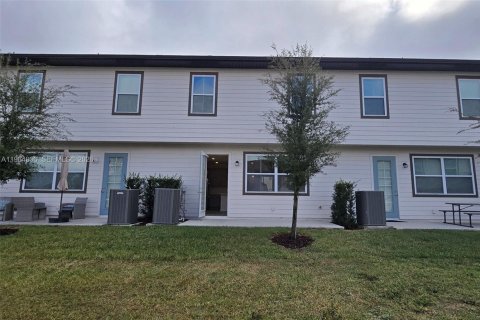 House in Davenport, Florida 3 bedrooms № 2033733 - photo 20